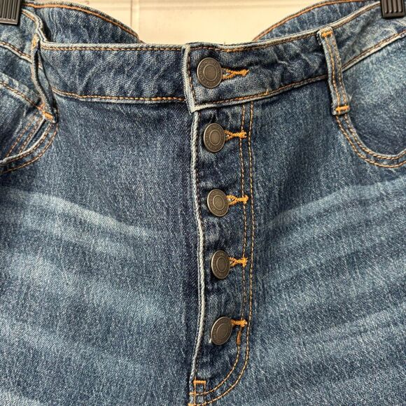 Time and Tru Button Fly Wide Leg Crop Jeans Size 14 - Picture 2 of 4